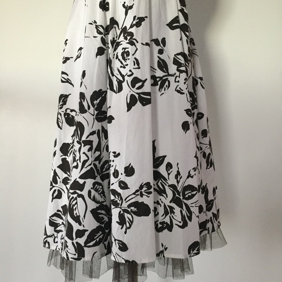 Ruby Rox Spring Dress - Picture 5 of 8